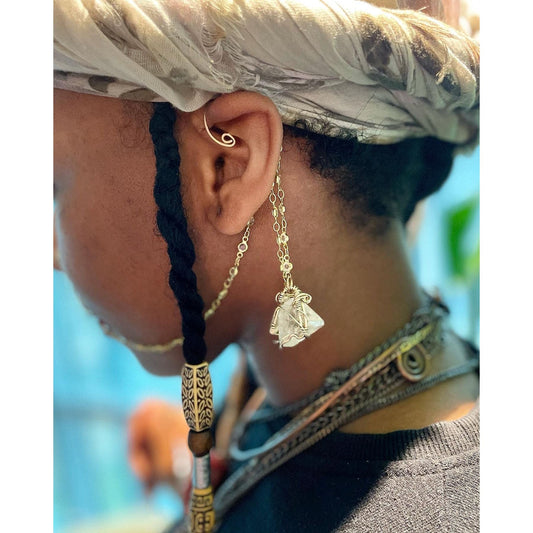 Divine Insight (Apophyllite) Earcuff/ NoseCuff - Organicmansion.com